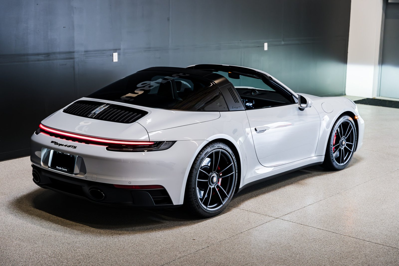 Porsche Targa glass back roof side profile for wedding photos